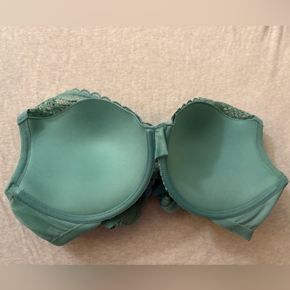 Lace Push Up Bra - Picture 3 of 6